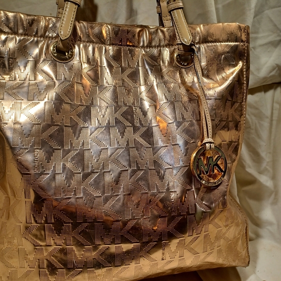 Michael kors tote - Picture 3 of 9
